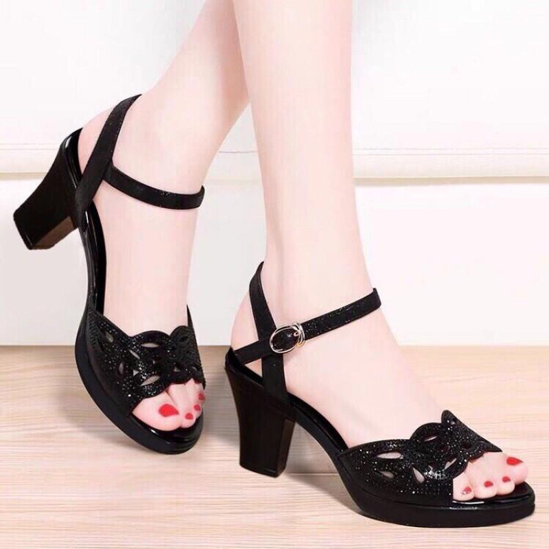Women s Thick Heel Office Heightening Sandals Hollowed Out Fish Mouth Casual Sandals 40
Women s Thick Heel Office Heightening Sandals Hollowed Out Fish Mouth Casual Sandals 40