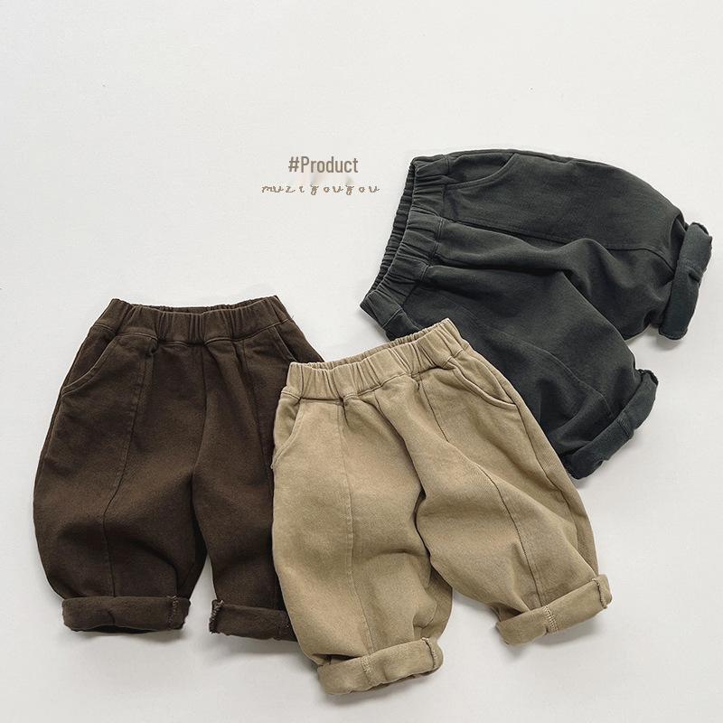 Versatile Winter Fleece Pants for Kids: Korean & Japanese Style, Unisex, Casual Trendy Wear 110 cm темно-сірий
Versatile Winter Fleece Pants for Kids: Korean & Japanese Style, Unisex, Casual Trendy Wear 110 cm темно-сірий