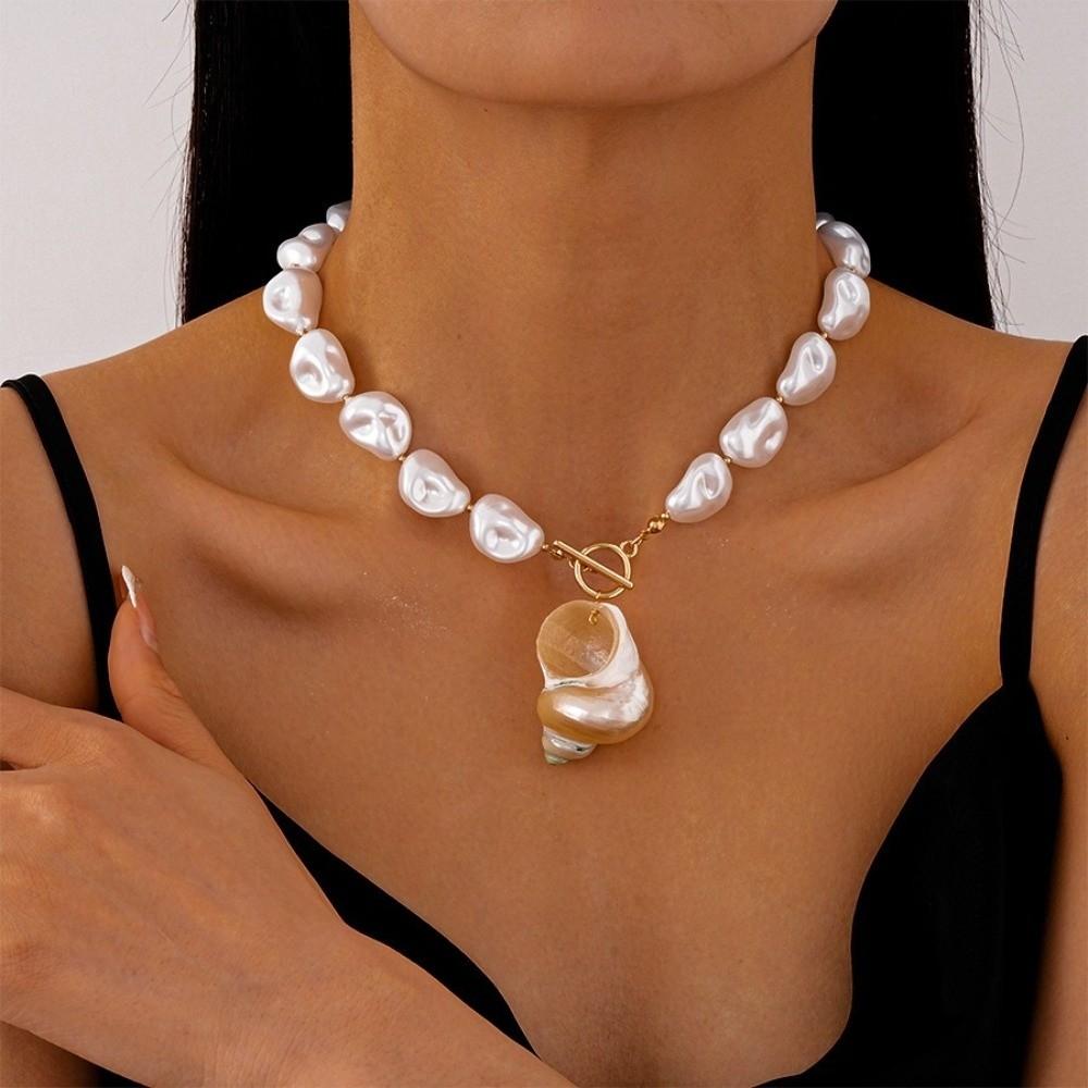 Boho Pearl Clavicle Necklace Trumpet Shell Conch Necklace Fashion Pearl Clavicle Chain Vacation Small
Boho Pearl Clavicle Necklace Trumpet Shell Conch Necklace Fashion Pearl Clavicle Chain Vacation Small