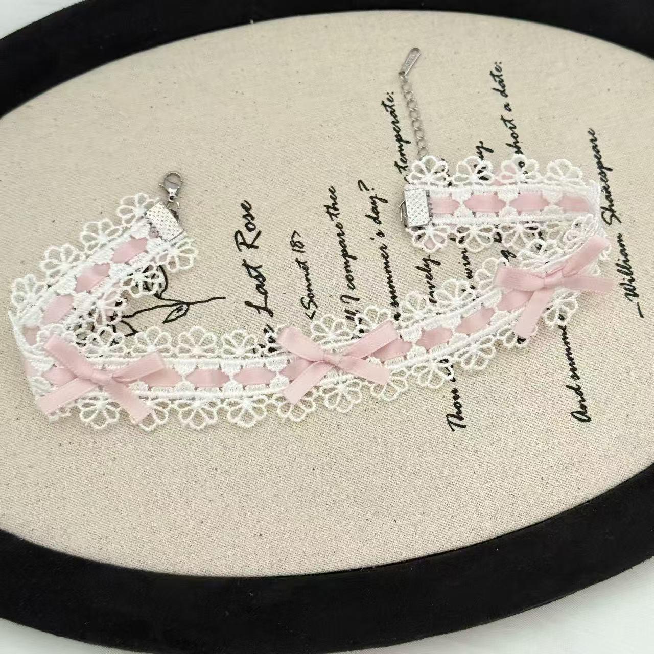 Мереживний сітчастий бант Лоліта чокер для жінок
Мереживний сітчастий бант Лоліта чокер для жінок