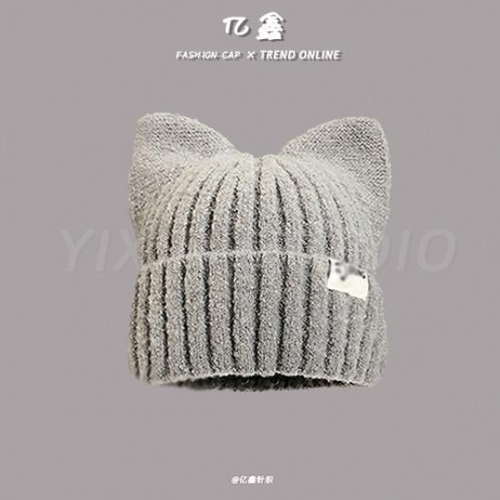 New winter Japanese-style cat ear knitted hat, Korean fashion cute casual warm versatile women s hat сірий колір
New winter Japanese-style cat ear knitted hat, Korean fashion cute casual warm versatile women s hat сірий колір