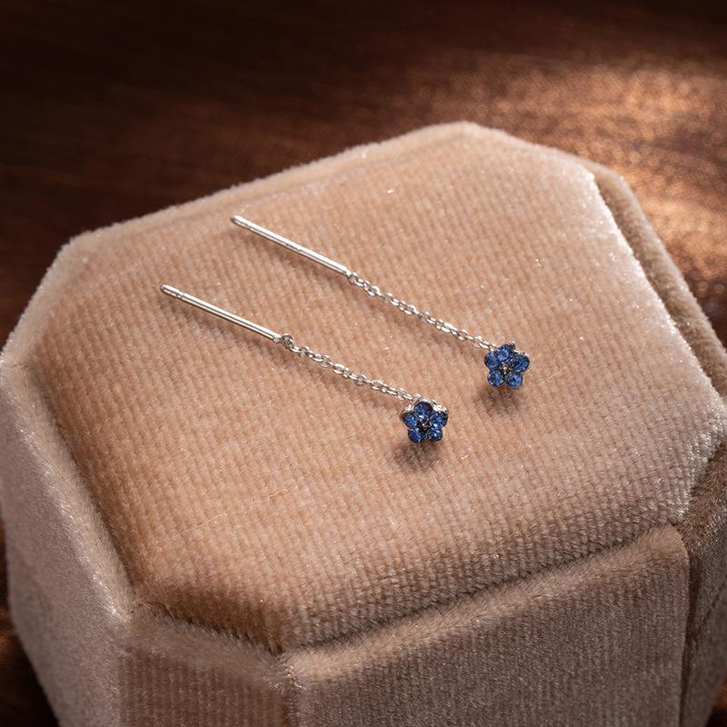 Temperament Diamond Blue Iris Earrings Women S Earrings Niche Design Earrings Premium Temperament Flower Stud Earrings
Temperament Diamond Blue Iris Earrings Women S Earrings Niche Design Earrings Premium Temperament Flower Stud Earrings