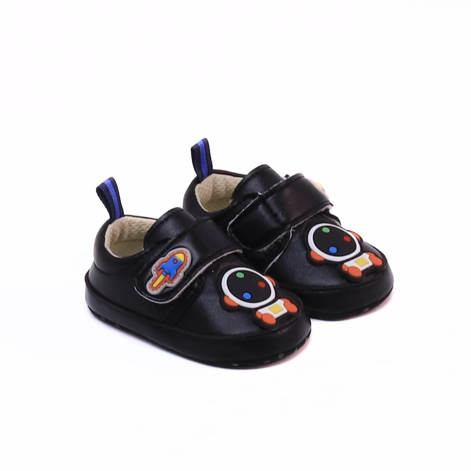 Baby toddler shoes, astronaut outer space design baby sneakers, lightweight and non-slip, suitable for daily & vacation wear 7-12 Months чёрный
Baby toddler shoes, astronaut outer space design baby sneakers, lightweight and non-slip, suitable for daily & vacation wear 7-12 Months чёрный