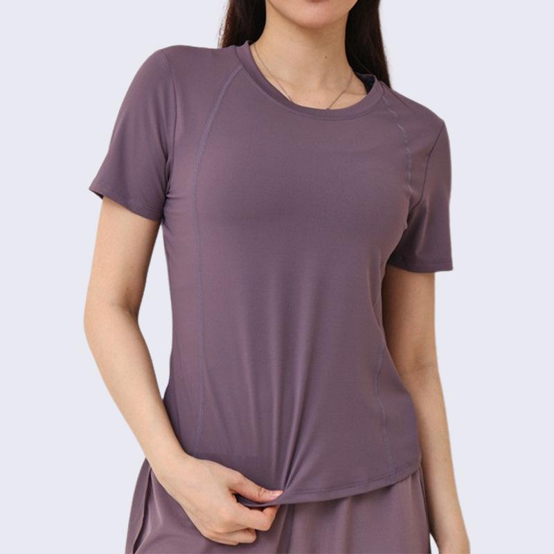 Женский летний быстросохнущий спортивный комплект: Комплект для йоги и бега с высокой талией, сетчатыми вставками и свободного кроя, с короткими рукавами. XL (121-135 jin)
Женский летний быстросохнущий спортивный комплект: Комплект для йоги и бега с высокой талией, сетчатыми вставками и свободного кроя, с короткими рукавами. XL (121-135 jin)