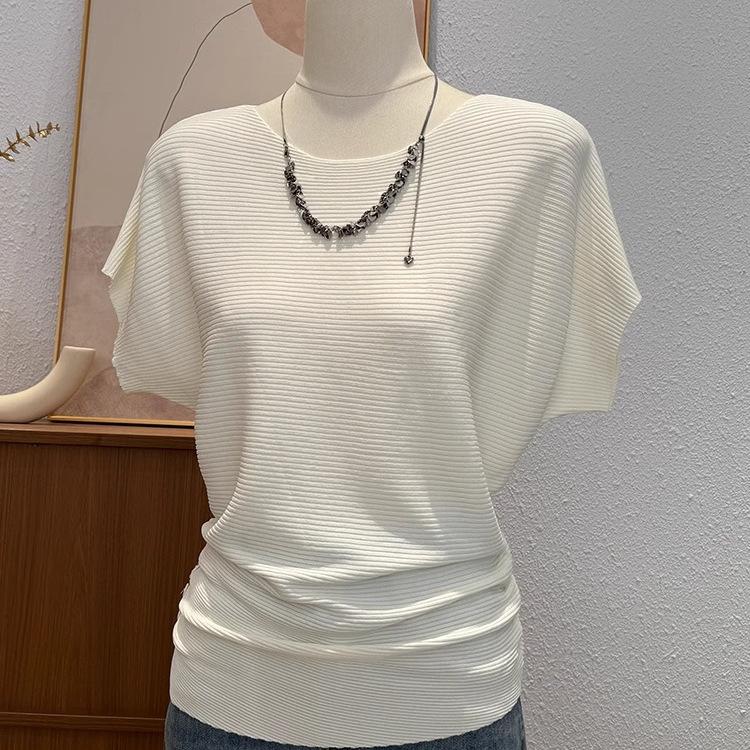A High-end One-shoulder Short-sleeved Knitted Top for Women In Summer, with A Slanted Neck, Off-the-shoulder, Cinched Waist and Slimming Design One Size чёрный
A High-end One-shoulder Short-sleeved Knitted Top for Women In Summer, with A Slanted Neck, Off-the-shoulder, Cinched Waist and Slimming Design One Size чёрный