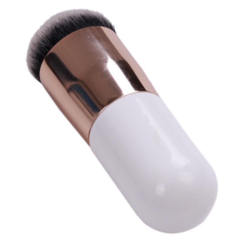 Портативная кисть для макияжа с BB-кремом Chubby Pier Foundation Flat Brush золотой
Портативная кисть для макияжа с BB-кремом Chubby Pier Foundation Flat Brush золотой