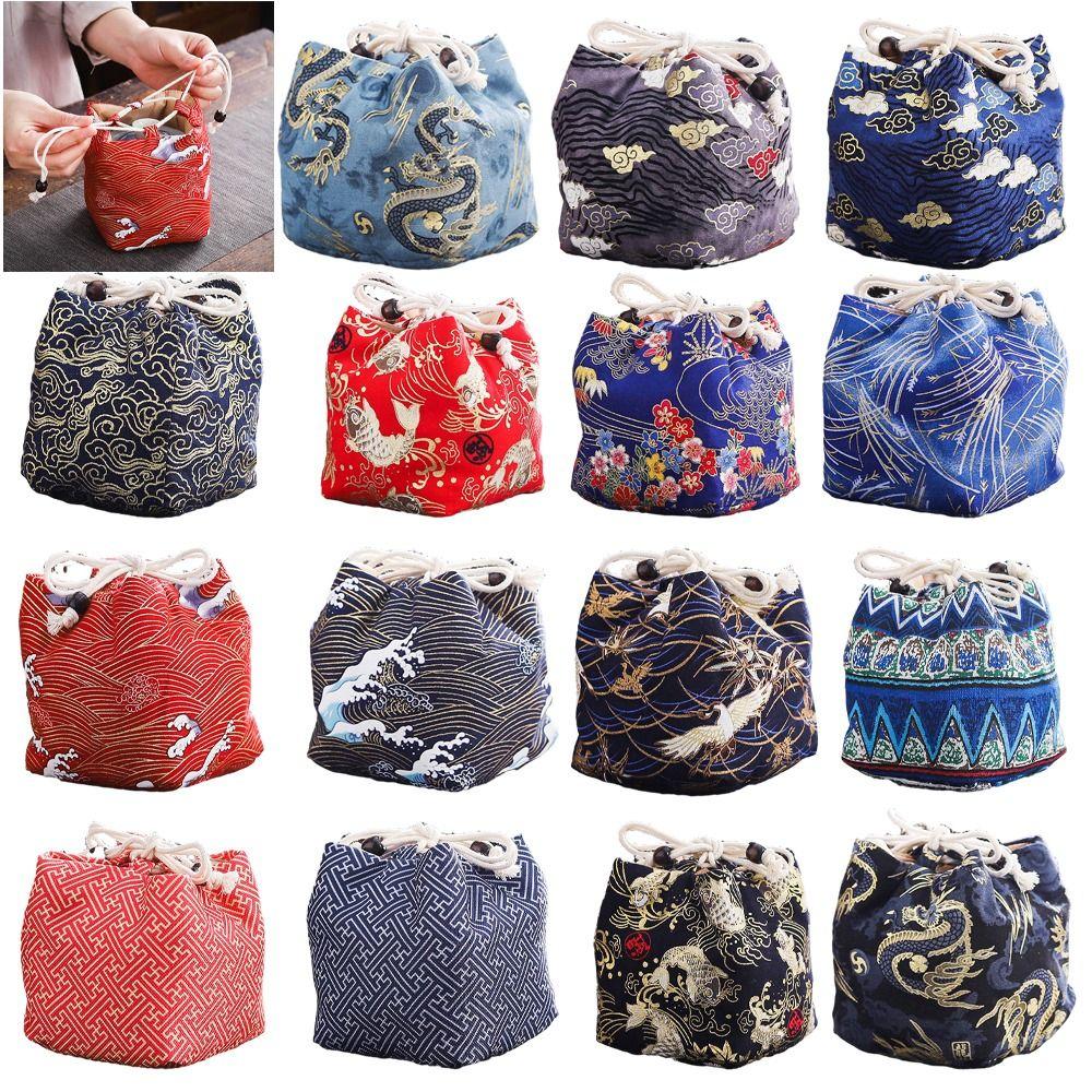 Cloud Flower Drawstring Bag Dragon Square Flower Wrist Bag Chinese Style Handbag Tea Set Storage A
Cloud Flower Drawstring Bag Dragon Square Flower Wrist Bag Chinese Style Handbag Tea Set Storage A