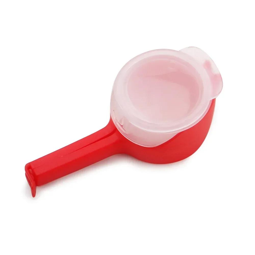 Snack Sealing Clips Fresh Keeping Sealer Clamp Plastic Food Saver Travel Kitchen Gadgets Seal Pour Food Storage Bag Cap Clip червоний
Snack Sealing Clips Fresh Keeping Sealer Clamp Plastic Food Saver Travel Kitchen Gadgets Seal Pour Food Storage Bag Cap Clip червоний