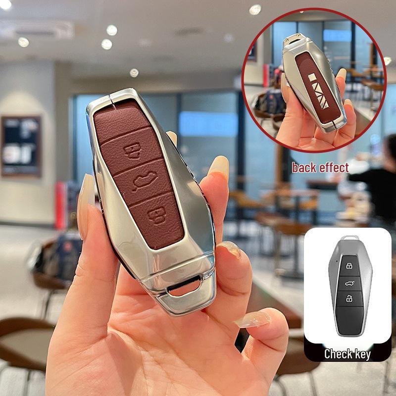 2024 Chery EQ7 Key Cover: Premium Leather & Metal Case for iCar03 Comfort Edition
2024 Chery EQ7 Key Cover: Premium Leather & Metal Case for iCar03 Comfort Edition