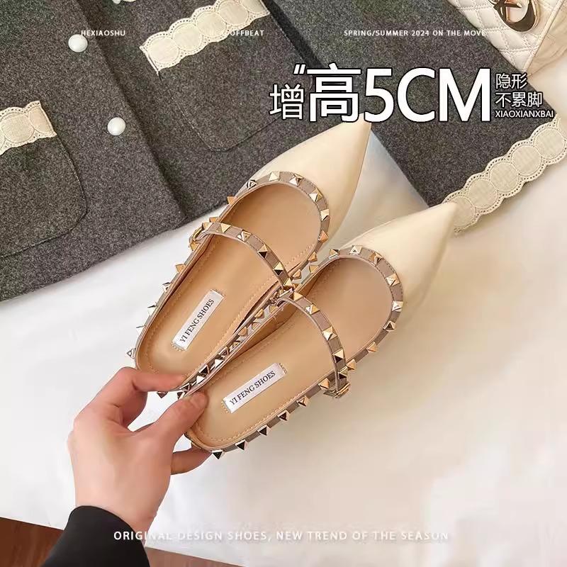 Cowhide version~ inner height increase pointed rivets single shoes spring and autumn leather one word with sandals women s half slippers 34
Cowhide version~ inner height increase pointed rivets single shoes spring and autumn leather one word with sandals women s half slippers 34