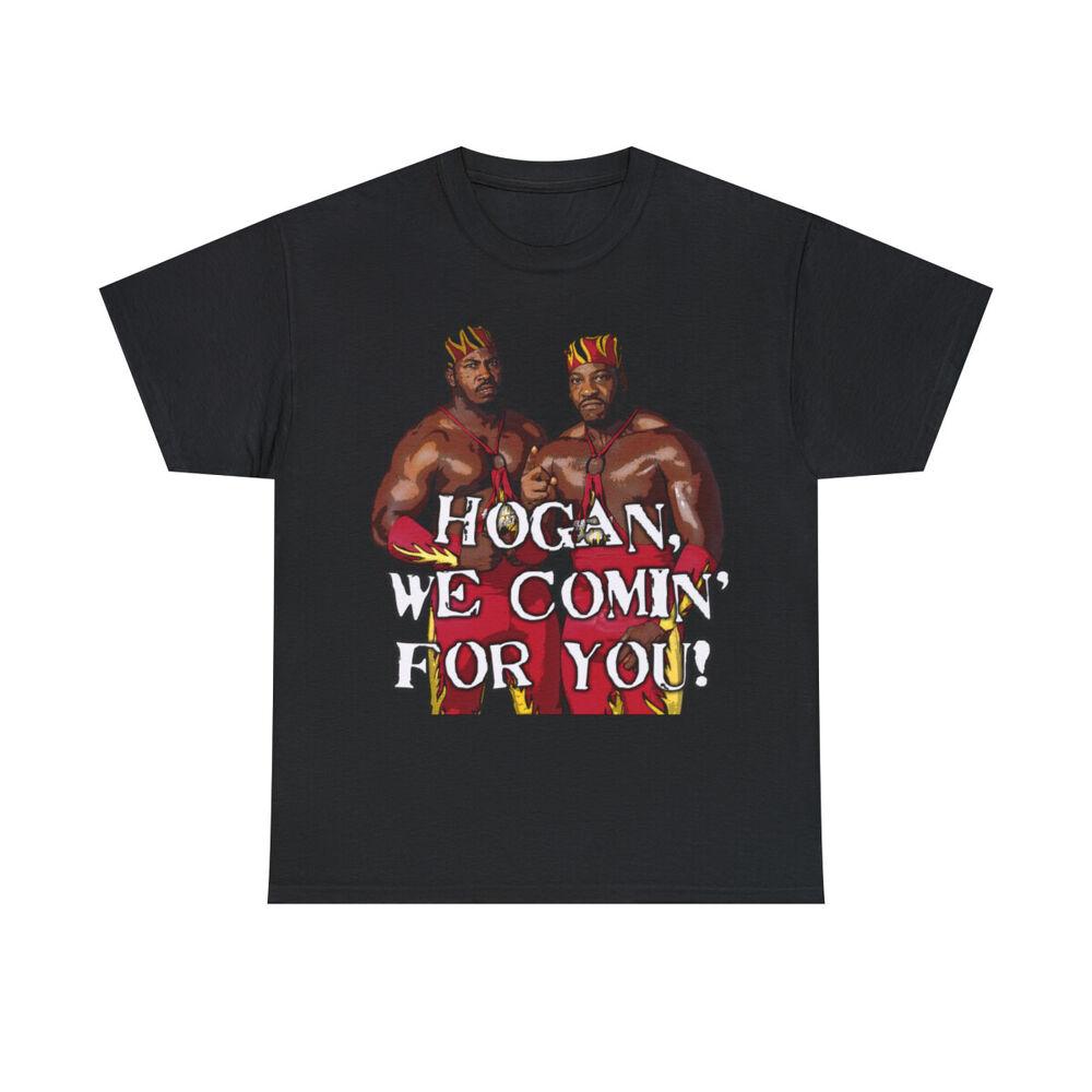 Harlem Heat Booker T Hogan We Comin Pro Wrestling Wcw Wwe Черная футболка унисекс Gildan
Harlem Heat Booker T Hogan We Comin Pro Wrestling Wcw Wwe Черная футболка унисекс Gildan
