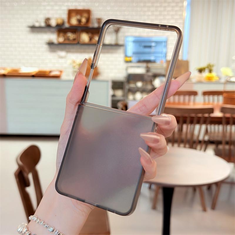 Модный полупрозрачный матовый ультратонкий чехол из ПК для Samsung Galaxy Z Flip 7 FE 6 5 4 3 flip7 Flip6 Ударопрочный прозрачный тонкий жесткий чехол Galaxy Z Flip7 FE серый
Модный полупрозрачный матовый ультратонкий чехол из ПК для Samsung Galaxy Z Flip 7 FE 6 5 4 3 flip7 Flip6 Ударопрочный прозрачный тонкий жесткий чехол Galaxy Z Flip7 FE серый