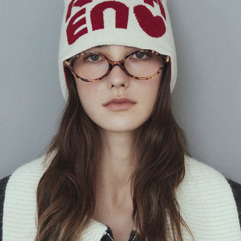 Шапка бини унисекс жаккардовая с логотипом Marchen_4 цвета black
Шапка бини унисекс жаккардовая с логотипом Marchen_4 цвета black