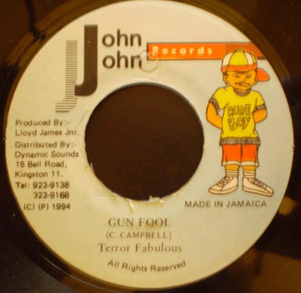 7inch Record TERROR FABULOUS - Gun Fool NONE John John Recor 1994 Jamaica Reggae, Ska & Dub Used
7inch Record TERROR FABULOUS - Gun Fool NONE John John Recor 1994 Jamaica Reggae, Ska & Dub Used