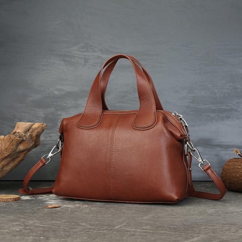 Johnature Large Capacity Handbag Genuine Leather Solid Color Shoulder Crossbody Bag Retro Versatile Women s Bag
Johnature Large Capacity Handbag Genuine Leather Solid Color Shoulder Crossbody Bag Retro Versatile Women s Bag