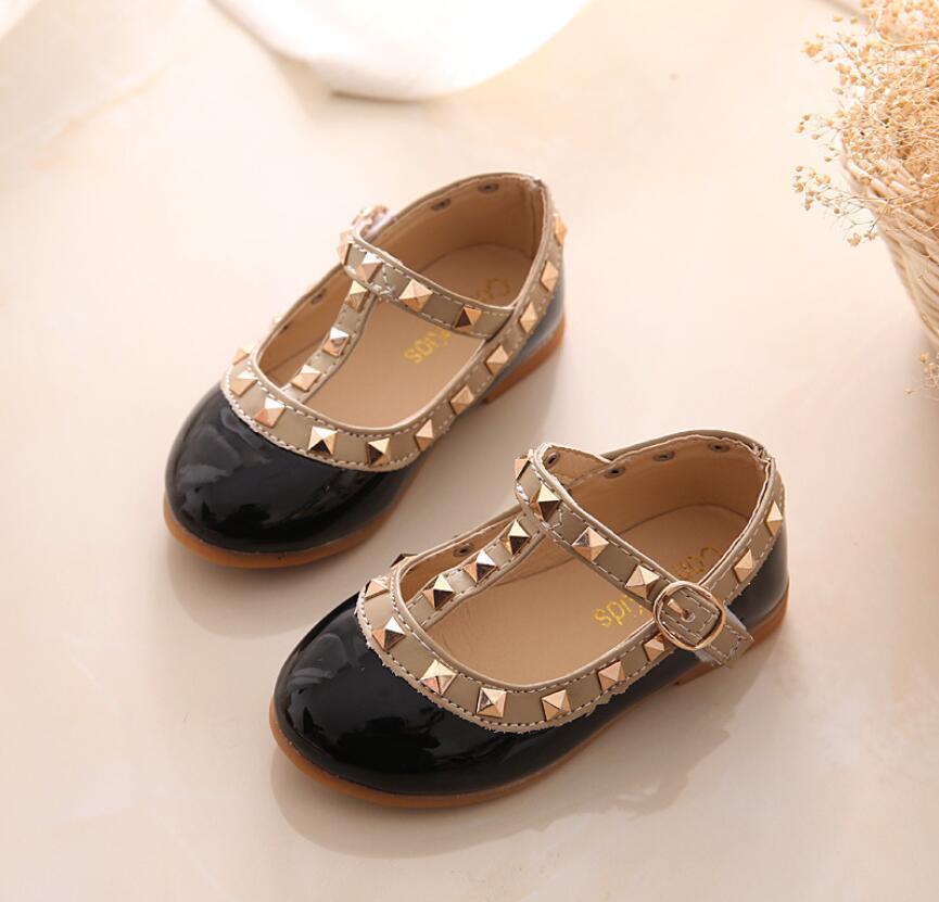 New Girls Sandals Rivets Single Shoes Kids Leather Shoes children nude sandal toddler Girls Princess Flat Dance Shoes CN 21 Insole 13.0cm чорний
New Girls Sandals Rivets Single Shoes Kids Leather Shoes children nude sandal toddler Girls Princess Flat Dance Shoes CN 21 Insole 13.0cm чорний