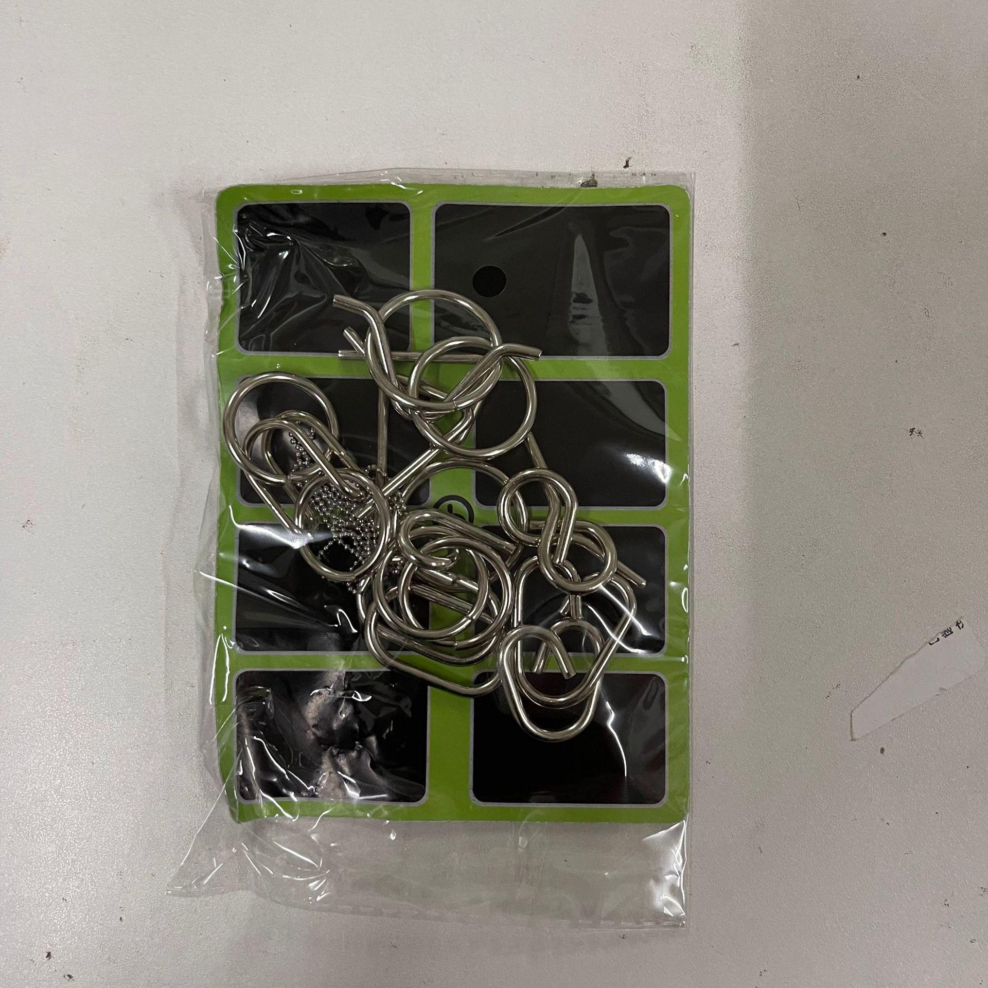 ABC 8-упаковка из 24 9-звенных металлических обучающих наборов-головоломок
ABC 8-упаковка из 24 9-звенных металлических обучающих наборов-головоломок