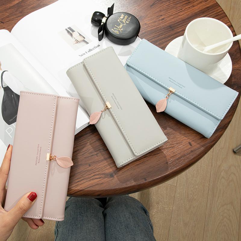 Women Wallets Leaf Pendant Zipper Long Wallet Clutch Purse Coin Card Holder 19.5 * 9.5 * 2.5CM рожевий
Women Wallets Leaf Pendant Zipper Long Wallet Clutch Purse Coin Card Holder 19.5 * 9.5 * 2.5CM рожевий