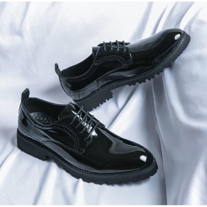 2025 spring and autumn new British personality men s leisure business fashion nightclub hair stylist leather shoes 38 чёрный
2025 spring and autumn new British personality men s leisure business fashion nightclub hair stylist leather shoes 38 чёрный