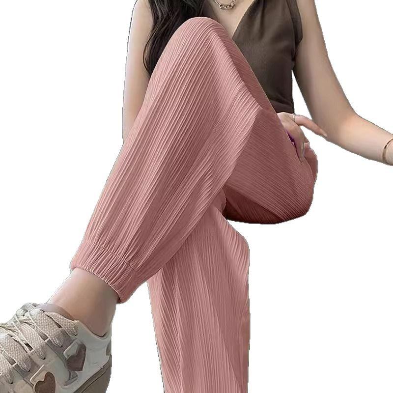 Sweatpants Women s Summer Thin Outdoor Mosquito-proof Casual Bloomers Drape Nine-point Wide-leg Pants S чёрный
Sweatpants Women s Summer Thin Outdoor Mosquito-proof Casual Bloomers Drape Nine-point Wide-leg Pants S чёрный