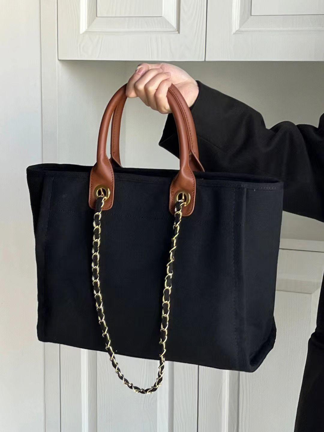 JIAERDI Retro Large Capacity Black Tote Bag Women Autumn Vintage Canvas Casual Handbag Female Harajuku Aesthetic Shoulder Bag чорний
JIAERDI Retro Large Capacity Black Tote Bag Women Autumn Vintage Canvas Casual Handbag Female Harajuku Aesthetic Shoulder Bag чорний