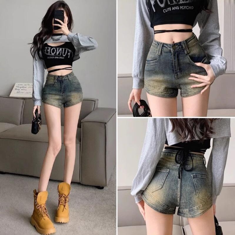 Retro High Waist Slimming Denim Shorts for Women - Summer Casual Elastic A-Line Hot Pants L
Retro High Waist Slimming Denim Shorts for Women - Summer Casual Elastic A-Line Hot Pants L