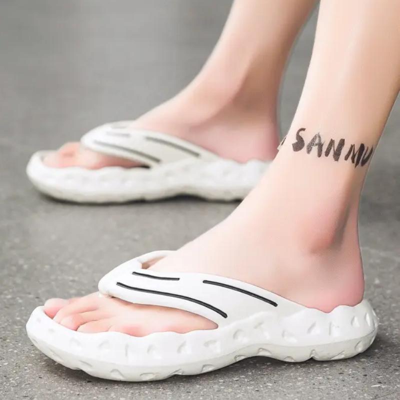 Мужские шлепанцы, новые летние нескользящие повседневные тапочки на мягкой подошве, сандалии больших размеров, легкая обувь в корейском стиле, Zapato Hombre
Мужские шлепанцы, новые летние нескользящие повседневные тапочки на мягкой подошве, сандалии больших размеров, легкая обувь в корейском стиле, Zapato Hombre