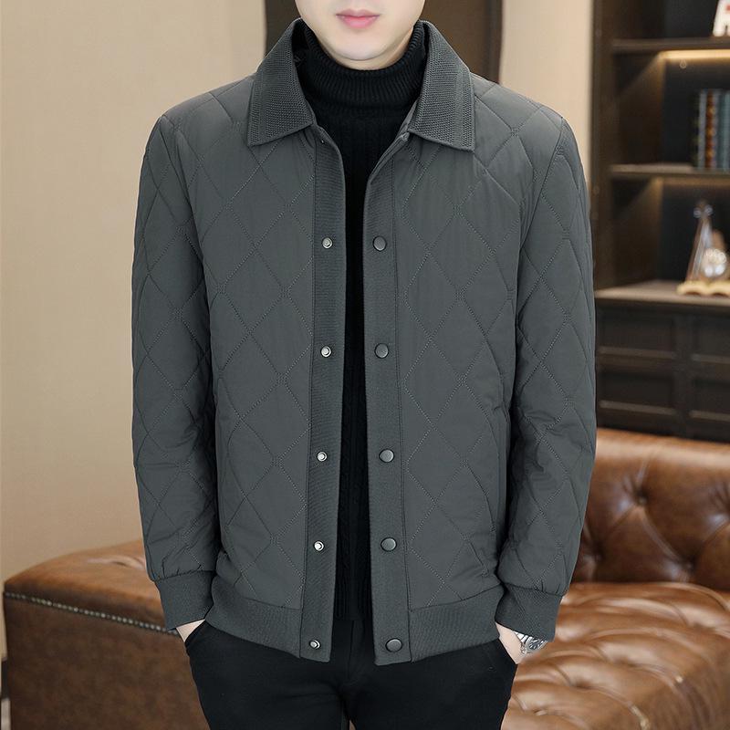 Men s Mulberry Silk Jacket: Thickened Lapel, Autumn/Winter, Light Luxury Outerwear, Business Casual Cotton Coat 2025 XL сірий колір/синій
Men s Mulberry Silk Jacket: Thickened Lapel, Autumn/Winter, Light Luxury Outerwear, Business Casual Cotton Coat 2025 XL сірий колір/синій