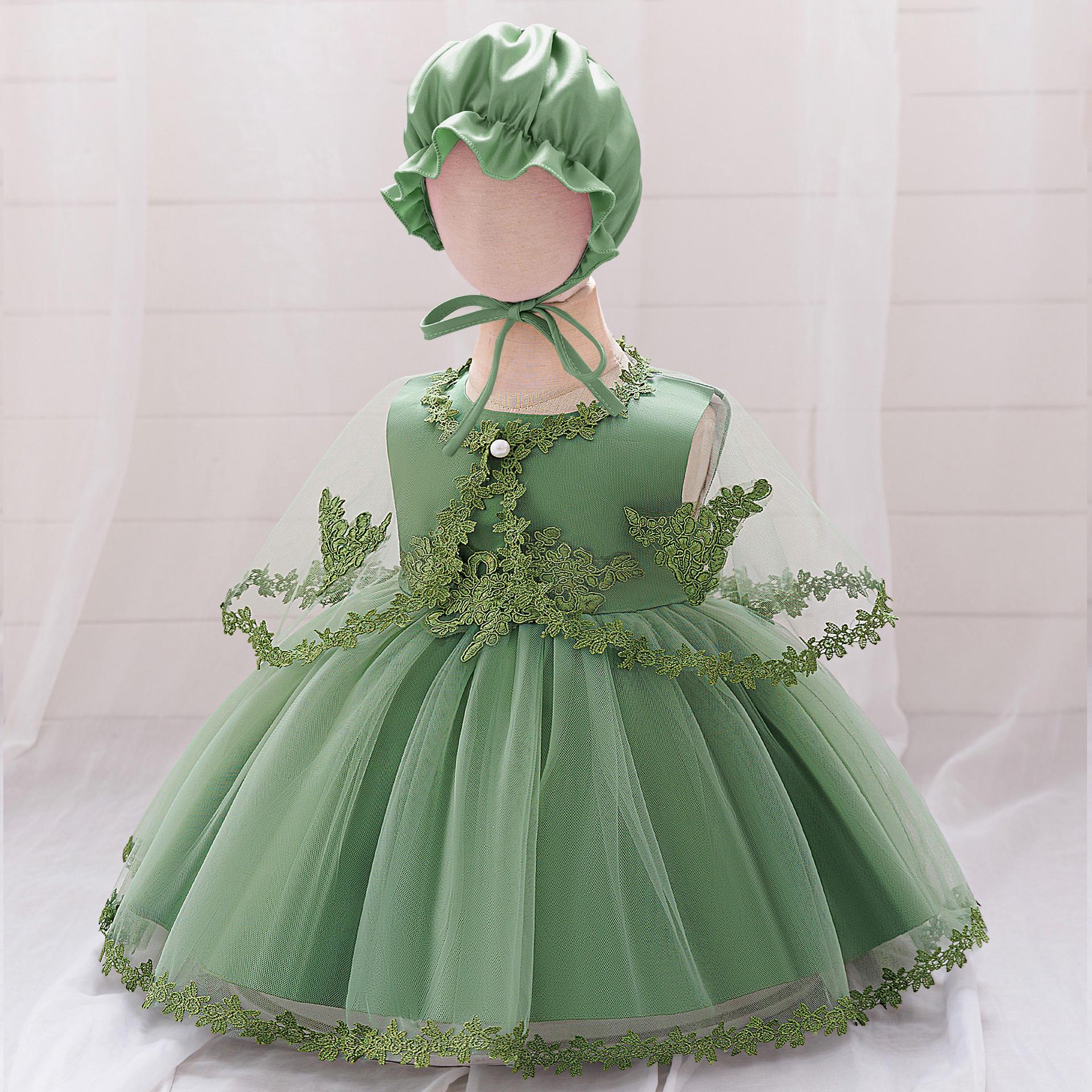 European & American Baby Christening Gown: Mesh Flower Applique Princess Dress for Infant s First Birthday or Children s Party 3-6 Months
European & American Baby Christening Gown: Mesh Flower Applique Princess Dress for Infant s First Birthday or Children s Party 3-6 Months