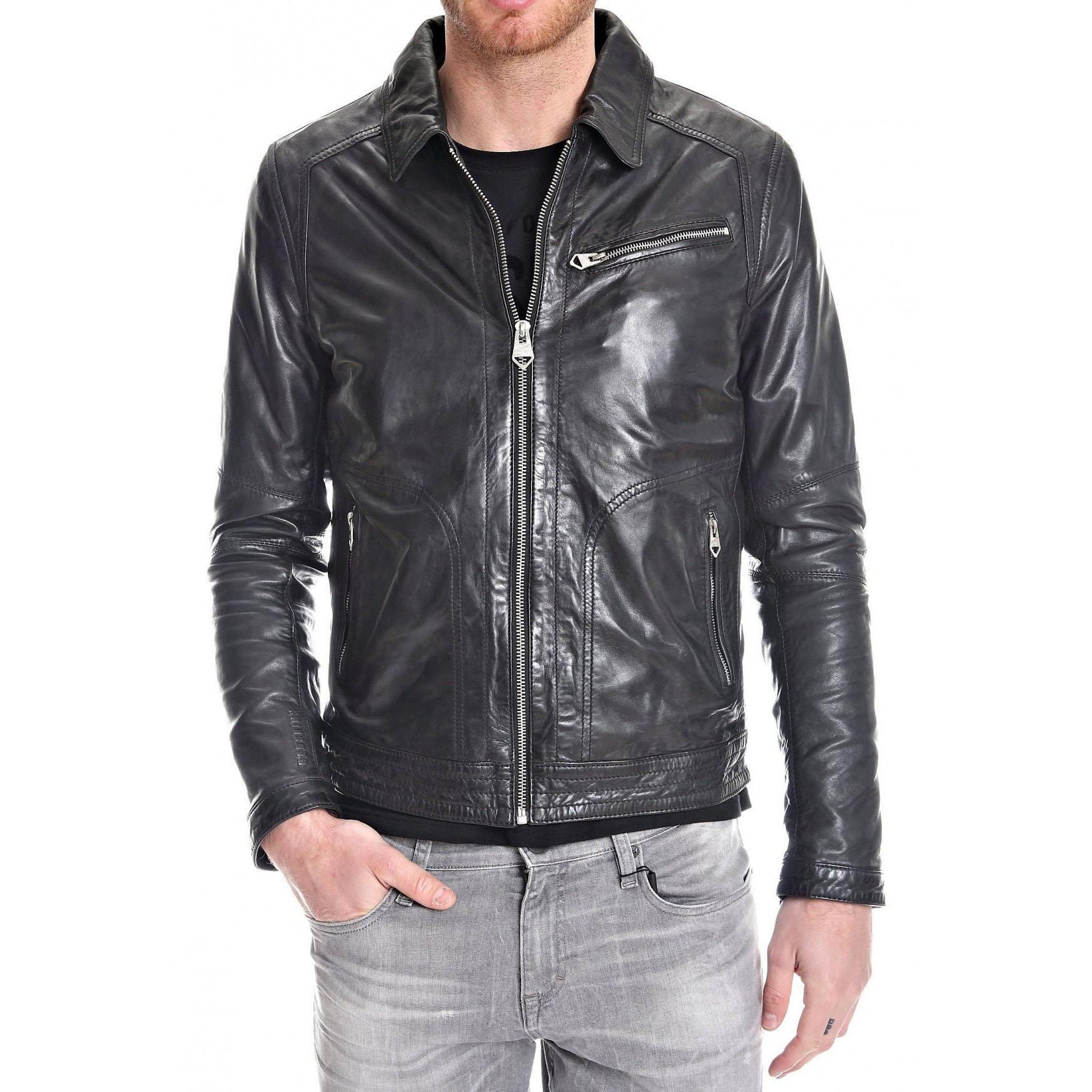 SkinOutfit Men s Genuine Lambskin Black Leather Jacket Stylish Motorcycle Bomber Biker Outerwear MJ 176 L чорний
SkinOutfit Men s Genuine Lambskin Black Leather Jacket Stylish Motorcycle Bomber Biker Outerwear MJ 176 L чорний
