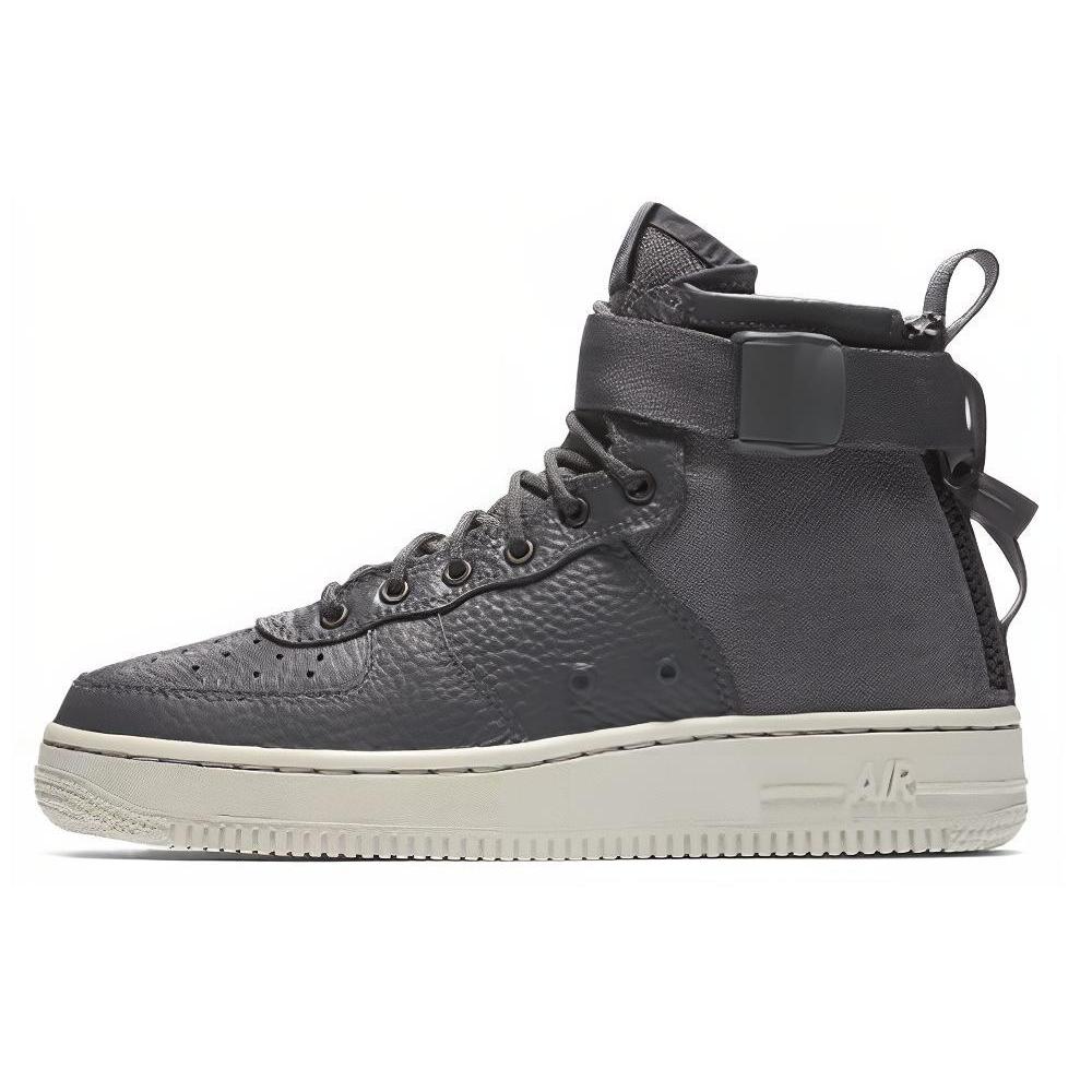 Nike SF Air Force 1 Mid Dark Grey aj0424-002- 38
Nike SF Air Force 1 Mid Dark Grey aj0424-002- 38
