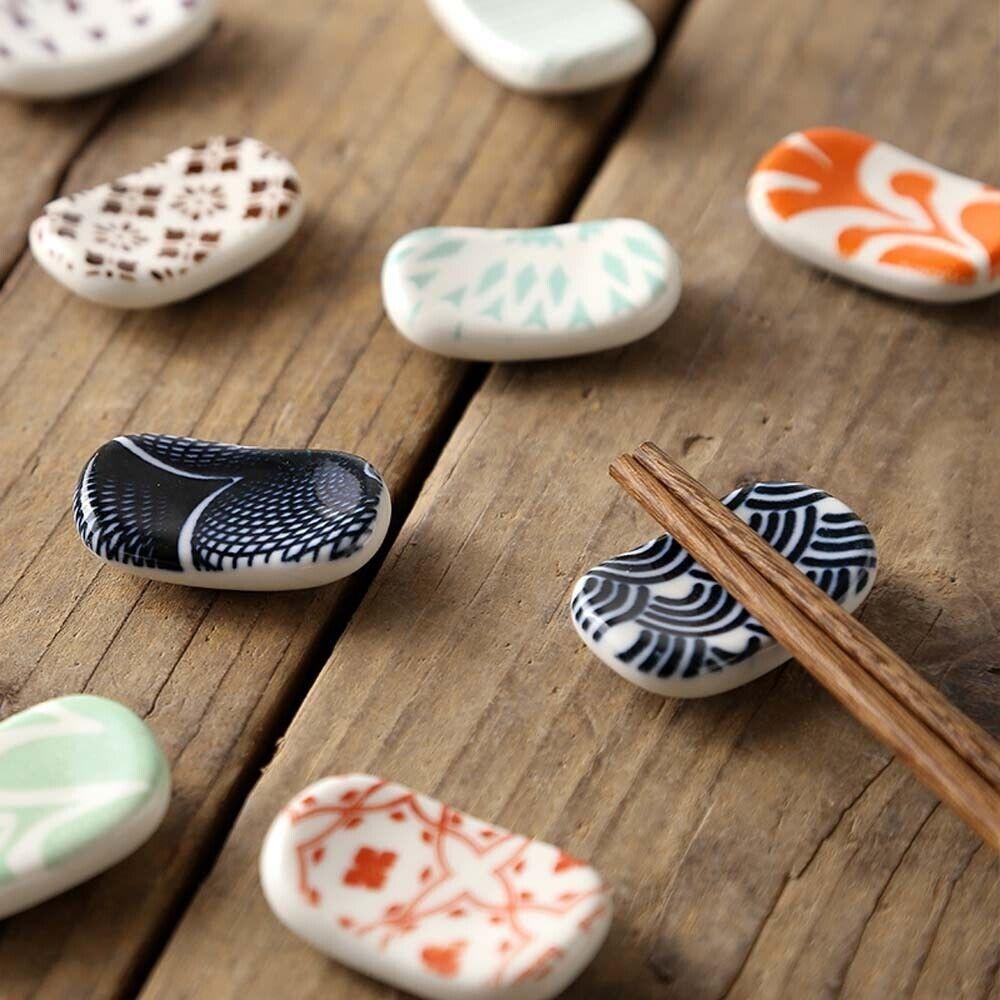 Household Bracket Underglaze Colored Ceramics Chopsticks Stand Portable Chopstick Holder 6
Household Bracket Underglaze Colored Ceramics Chopsticks Stand Portable Chopstick Holder 6