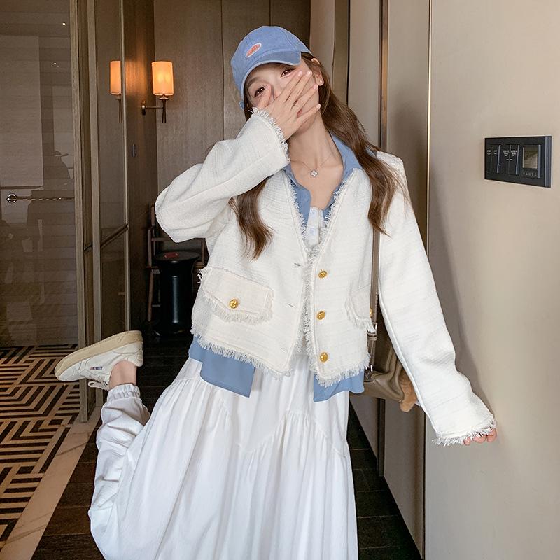 Spring 2025 Fashionable Casual Set: Polo Collar Spliced Jacket and Half Skirt Two-Piece Dress XZ124 S (80-95 lbs)
Spring 2025 Fashionable Casual Set: Polo Collar Spliced Jacket and Half Skirt Two-Piece Dress XZ124 S (80-95 lbs)