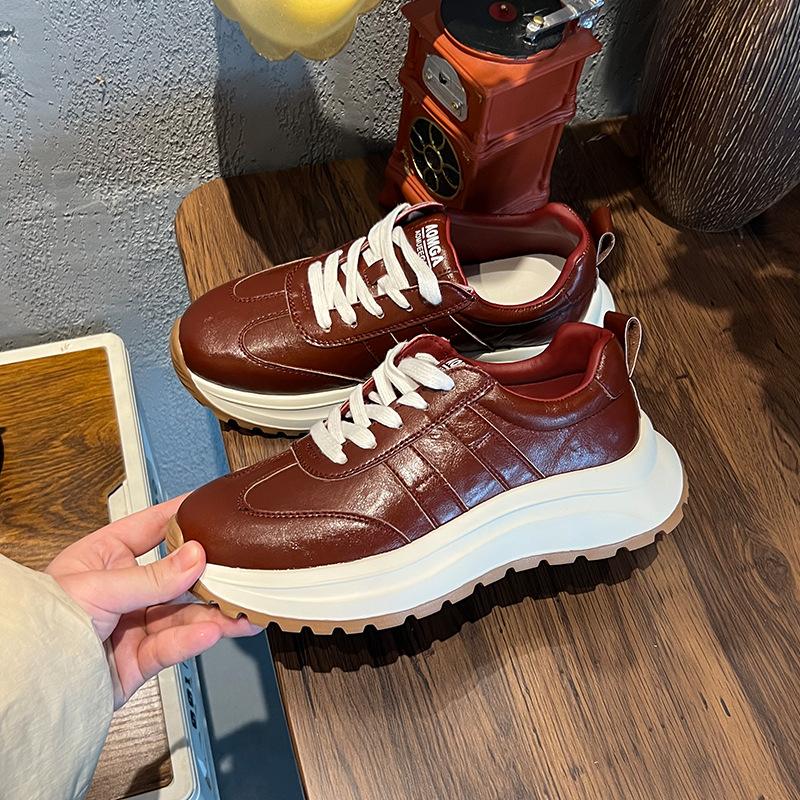 Foam sole Forrest Gump shoes spring new casual moral training shoes versatile sports women s shoes platform dad shoes women 40 червоний
Foam sole Forrest Gump shoes spring new casual moral training shoes versatile sports women s shoes platform dad shoes women 40 червоний