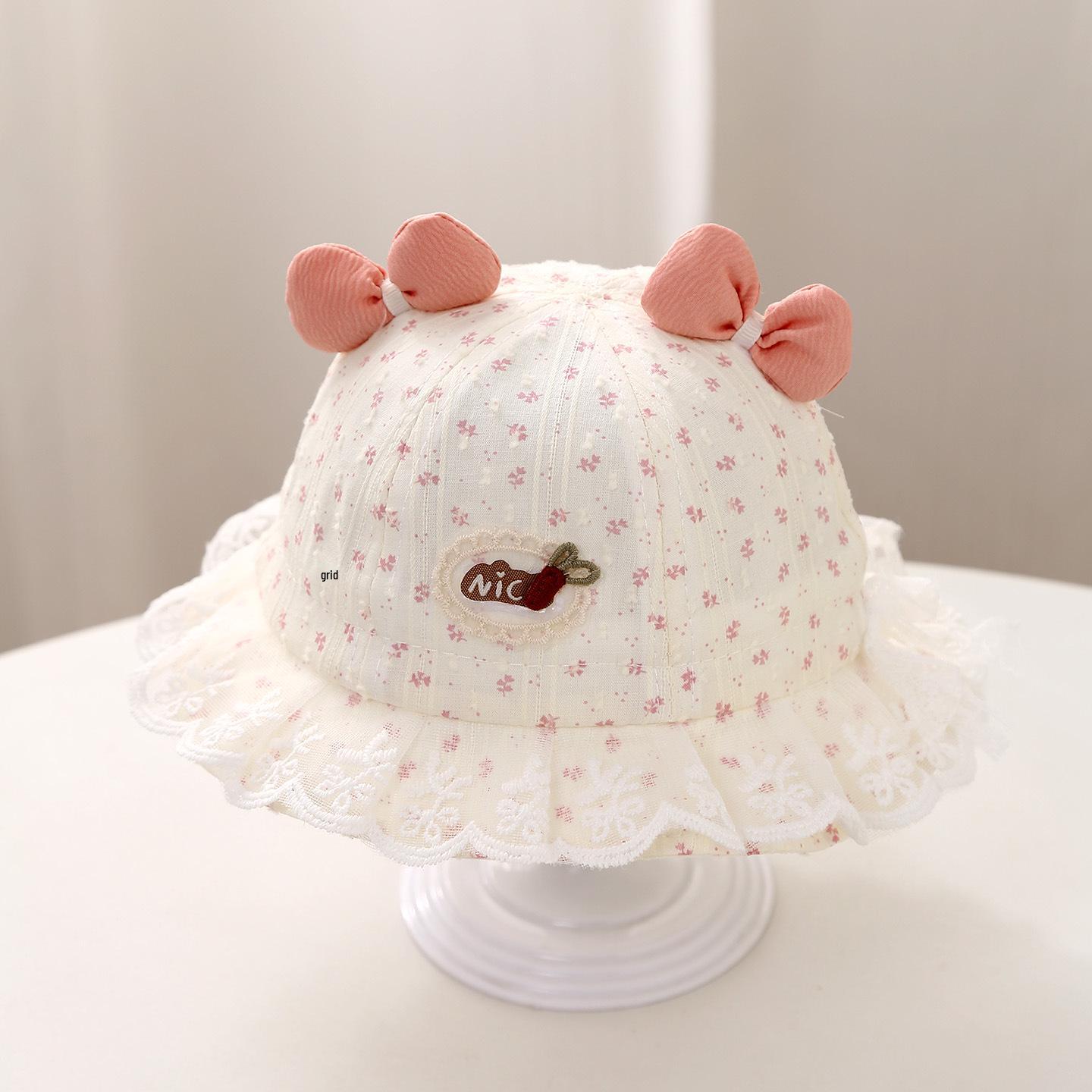 Girls Pastoral Lace-Trim Bucket Hat: Spring & Summer Outdoor Style Adjustable 39-46cm for 3-15 months
Girls Pastoral Lace-Trim Bucket Hat: Spring & Summer Outdoor Style Adjustable 39-46cm for 3-15 months