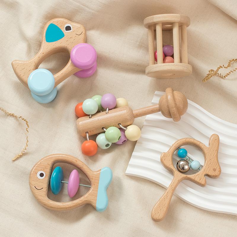 Colorful Wooden Baby Rattle Set: 5-Piece Musical Crib Mobile for Early Education and Soothing
Colorful Wooden Baby Rattle Set: 5-Piece Musical Crib Mobile for Early Education and Soothing