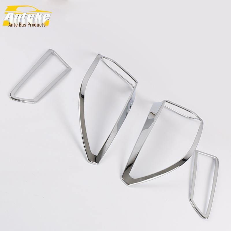 Southeast DX3 Taillight & Trunk Frame Decorative Ring
Southeast DX3 Taillight & Trunk Frame Decorative Ring