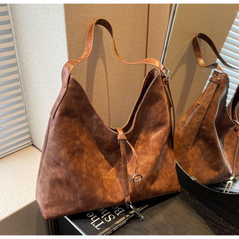 Ретро высококлассный модный вместительный мешок женский новый универсальный мешок-тоут на плечо в стиле пустоши коричневый
Ретро высококлассный модный вместительный мешок женский новый универсальный мешок-тоут на плечо в стиле пустоши коричневый