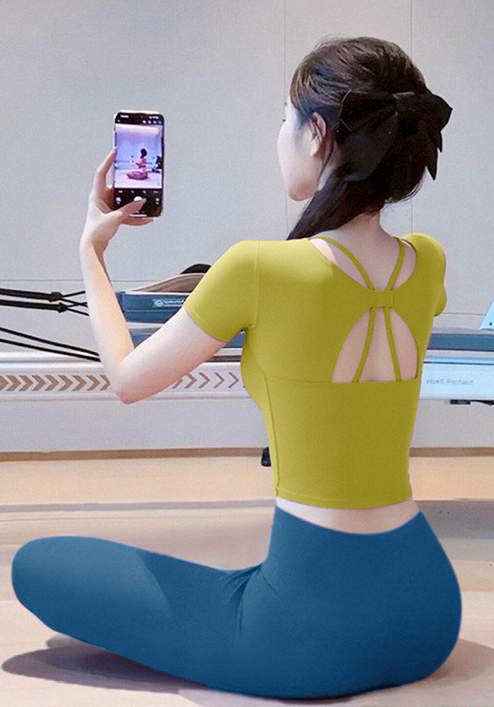 2026 Women s Short Sleeve Yoga Top with Built-in Bra - Beautiful Back Pilates Fitness Set (Summer Collection) L (110-120cm)
2026 Women s Short Sleeve Yoga Top with Built-in Bra - Beautiful Back Pilates Fitness Set (Summer Collection) L (110-120cm)