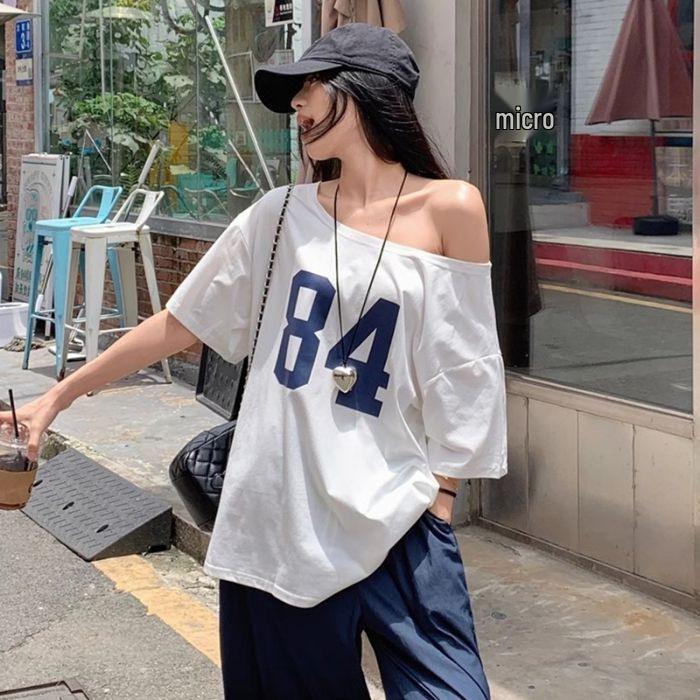 Повседневная футболка с принтом букв с открытыми плечами для женщин Large белый
Повседневная футболка с принтом букв с открытыми плечами для женщин Large белый