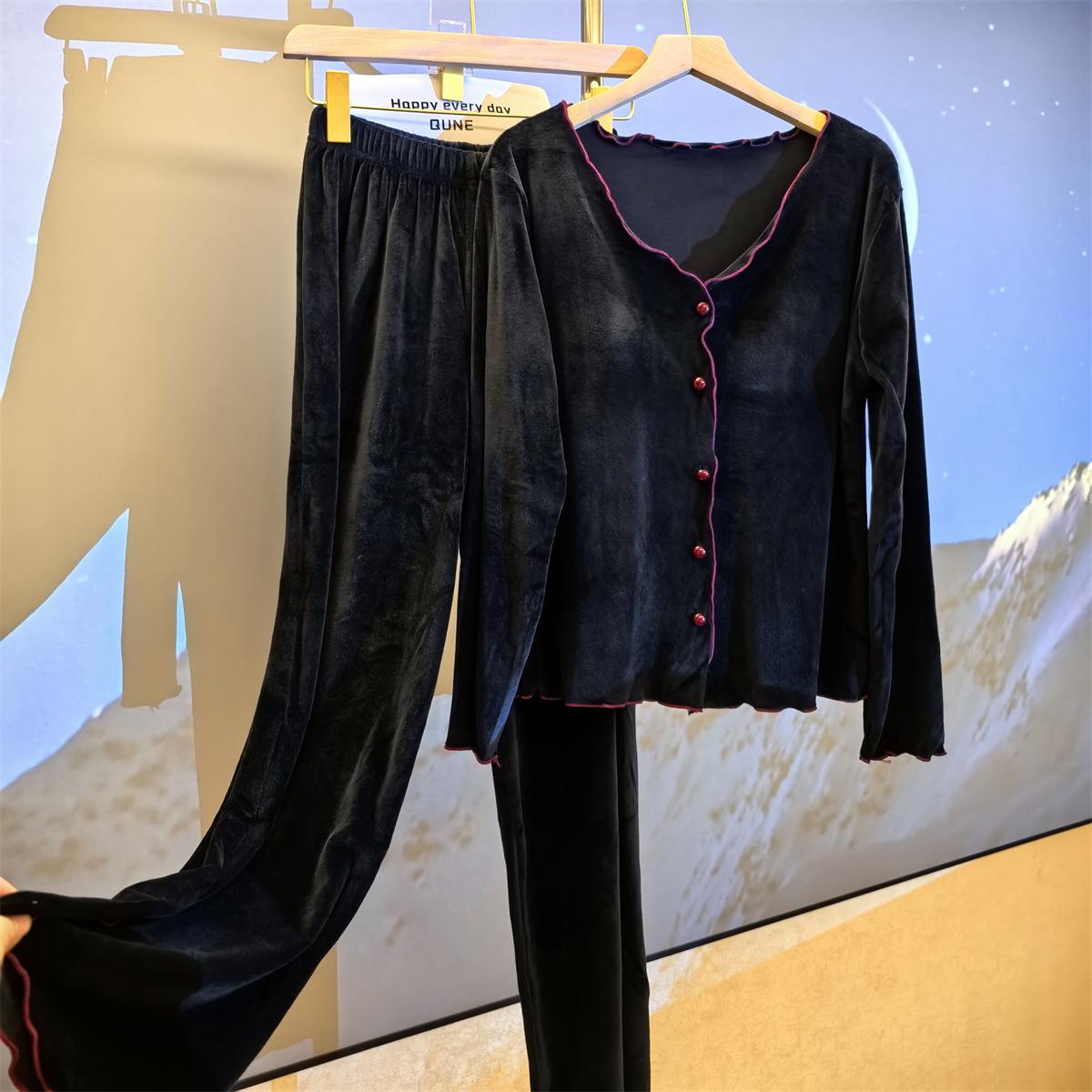 Женская ленивая и удобная пижама из молочного флиса с V-образным вырезом - Уютная осенне-зимняя домашняя одежда Extra Large
Женская ленивая и удобная пижама из молочного флиса с V-образным вырезом - Уютная осенне-зимняя домашняя одежда Extra Large