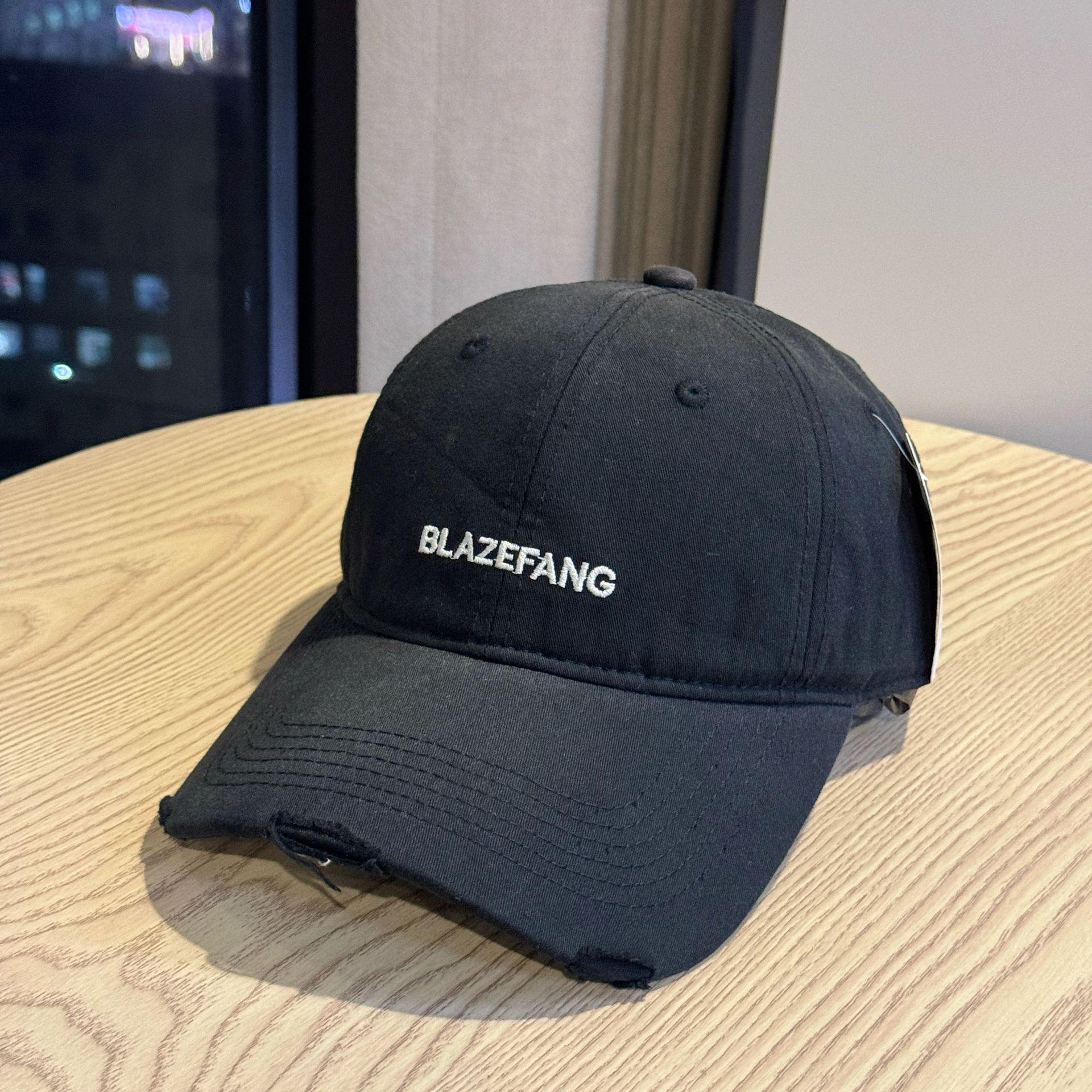 Spring and summer new Korean-style fashion retro letter embroidered baseball cap for women, casual and versatile, sun-shading, face-slimming, trendy Adult54-60Adjustable чёрный
Spring and summer new Korean-style fashion retro letter embroidered baseball cap for women, casual and versatile, sun-shading, face-slimming, trendy Adult54-60Adjustable чёрный