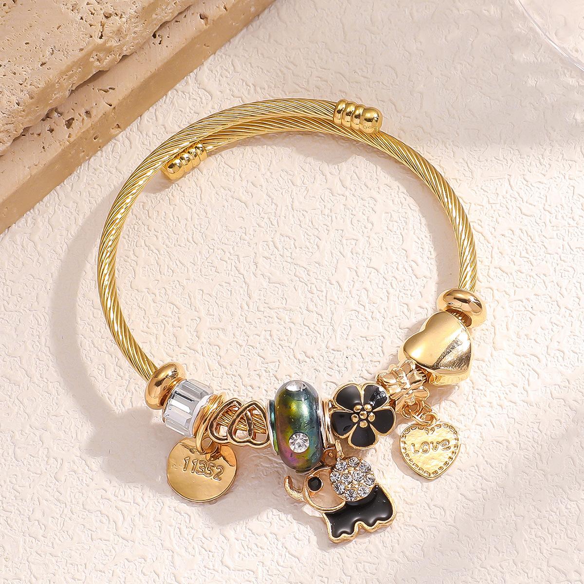 Dora Time Bracelet Alloy Drip Oil Diamond Bracelet High-End Pendant Adjustable Bracelet
Dora Time Bracelet Alloy Drip Oil Diamond Bracelet High-End Pendant Adjustable Bracelet