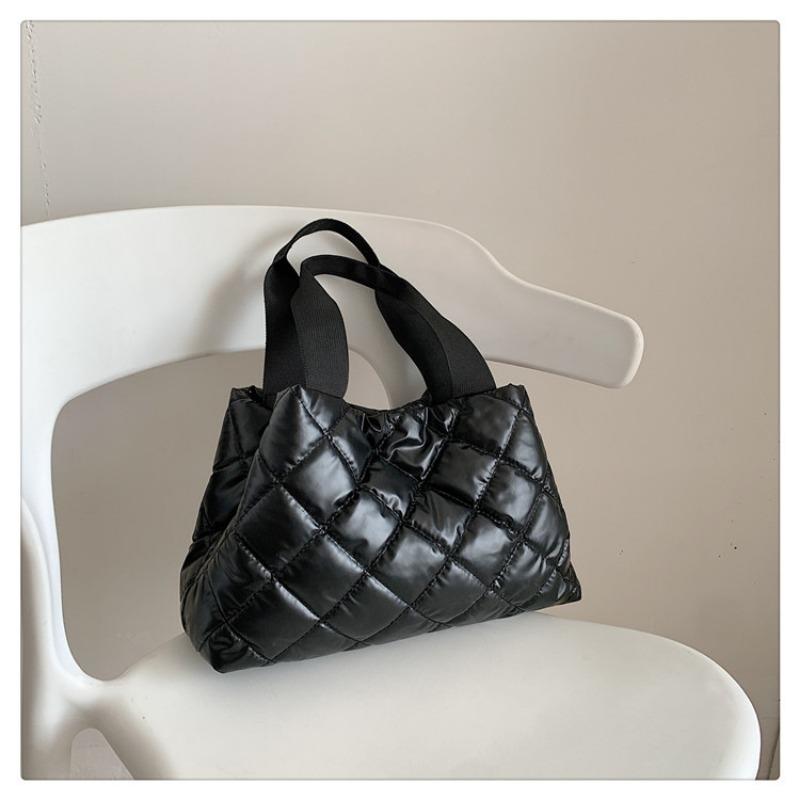 Diamond-shaped Space Cotton Bubble Women s Bag, A Casual and Versatile Single-shoulder Handbag чёрный
Diamond-shaped Space Cotton Bubble Women s Bag, A Casual and Versatile Single-shoulder Handbag чёрный