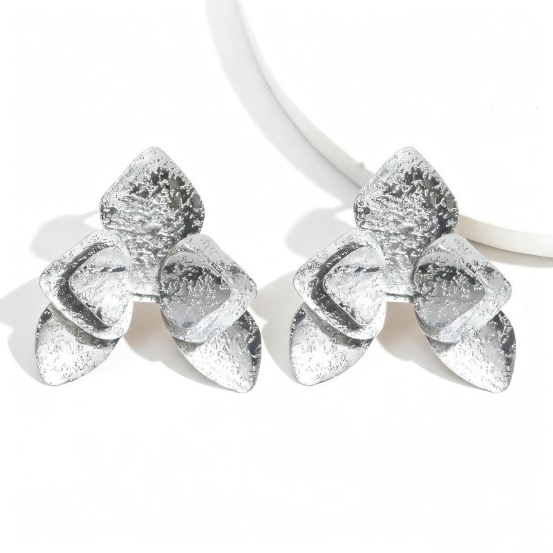 New Personality Women s Stud Earrings Multi-layers Triangle Florals Geometric Statement Unusual Earrings for Girls Punk Zircon
New Personality Women s Stud Earrings Multi-layers Triangle Florals Geometric Statement Unusual Earrings for Girls Punk Zircon