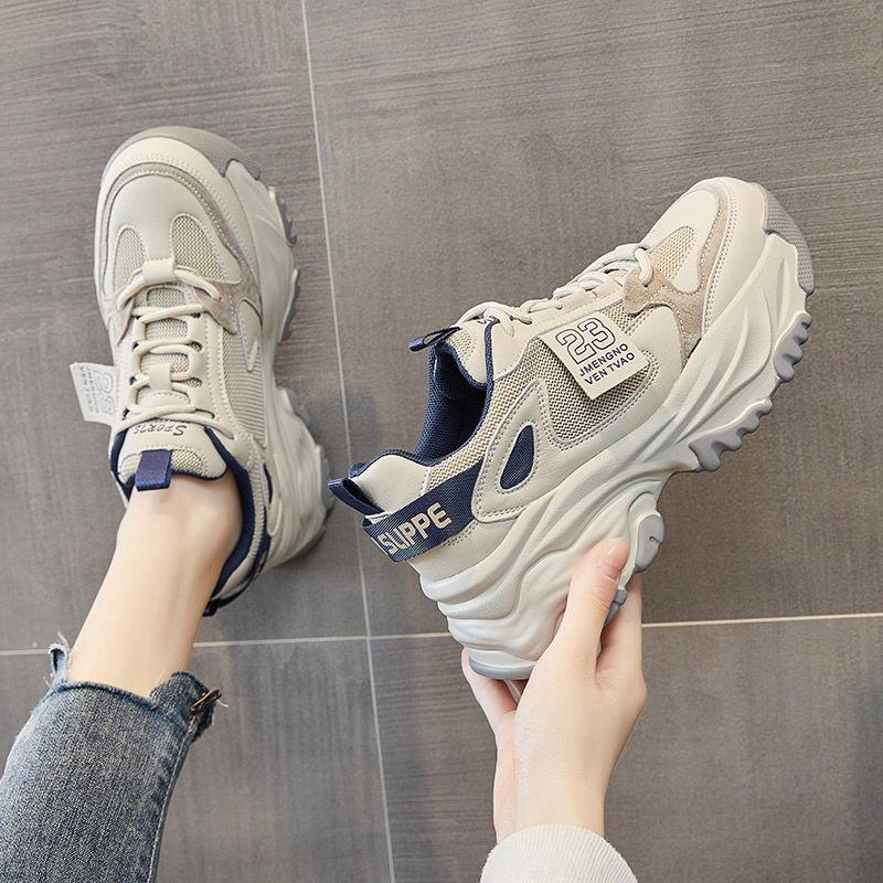 Женская обувь для папы в стиле ретро со знаменитостями, модная летняя повседневная студенческая спортивная женская обувь на оригинальной платформе на толстой подошве 35
Женская обувь для папы в стиле ретро со знаменитостями, модная летняя повседневная студенческая спортивная женская обувь на оригинальной платформе на толстой подошве 35