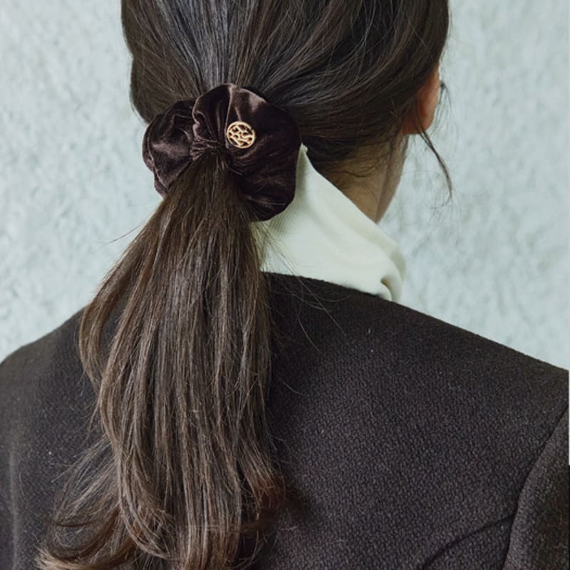 ваш МИНИ СКРАНЧИ / КОРИЧНЕВЫЙ BROWN
ваш МИНИ СКРАНЧИ / КОРИЧНЕВЫЙ BROWN