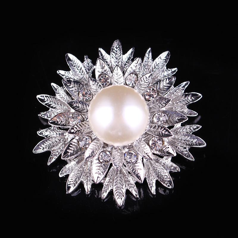 Fashion Large Pearl Brooch Popular Women s Pin Ethnic Style Hypoallergenic Light Luxury Enamel Long-lasting Color Accessory
Fashion Large Pearl Brooch Popular Women s Pin Ethnic Style Hypoallergenic Light Luxury Enamel Long-lasting Color Accessory