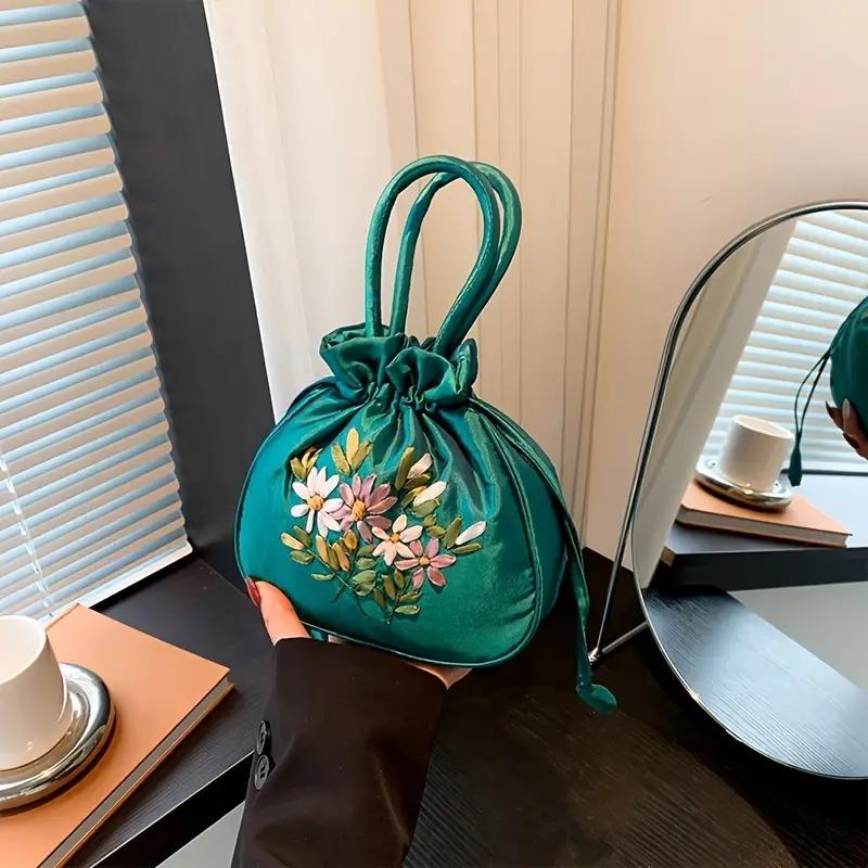 Yogodlns Ретро Вышивка Сумка на шнурке Цветочный узор Сумка-ведро Женская модная сумка Портмоне 19x5.5x21cm темно-зеленого
Yogodlns Ретро Вышивка Сумка на шнурке Цветочный узор Сумка-ведро Женская модная сумка Портмоне 19x5.5x21cm темно-зеленого