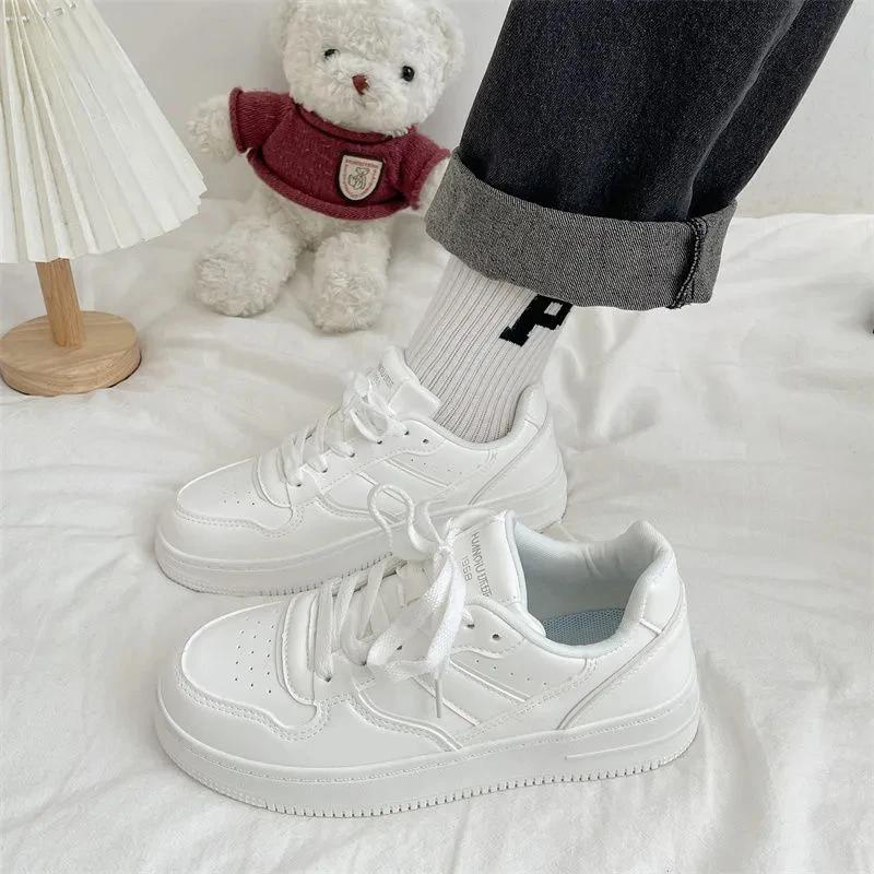 Little White Shoes Women s New Spring/Summer/Autumn Small and Popular Thick Sole Sports and Casual Board Shoes
Little White Shoes Women s New Spring/Summer/Autumn Small and Popular Thick Sole Sports and Casual Board Shoes